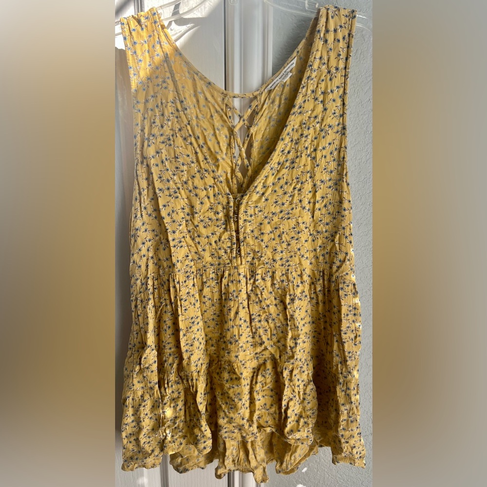 American Eagle Outfitters Yellow Floral Blouse